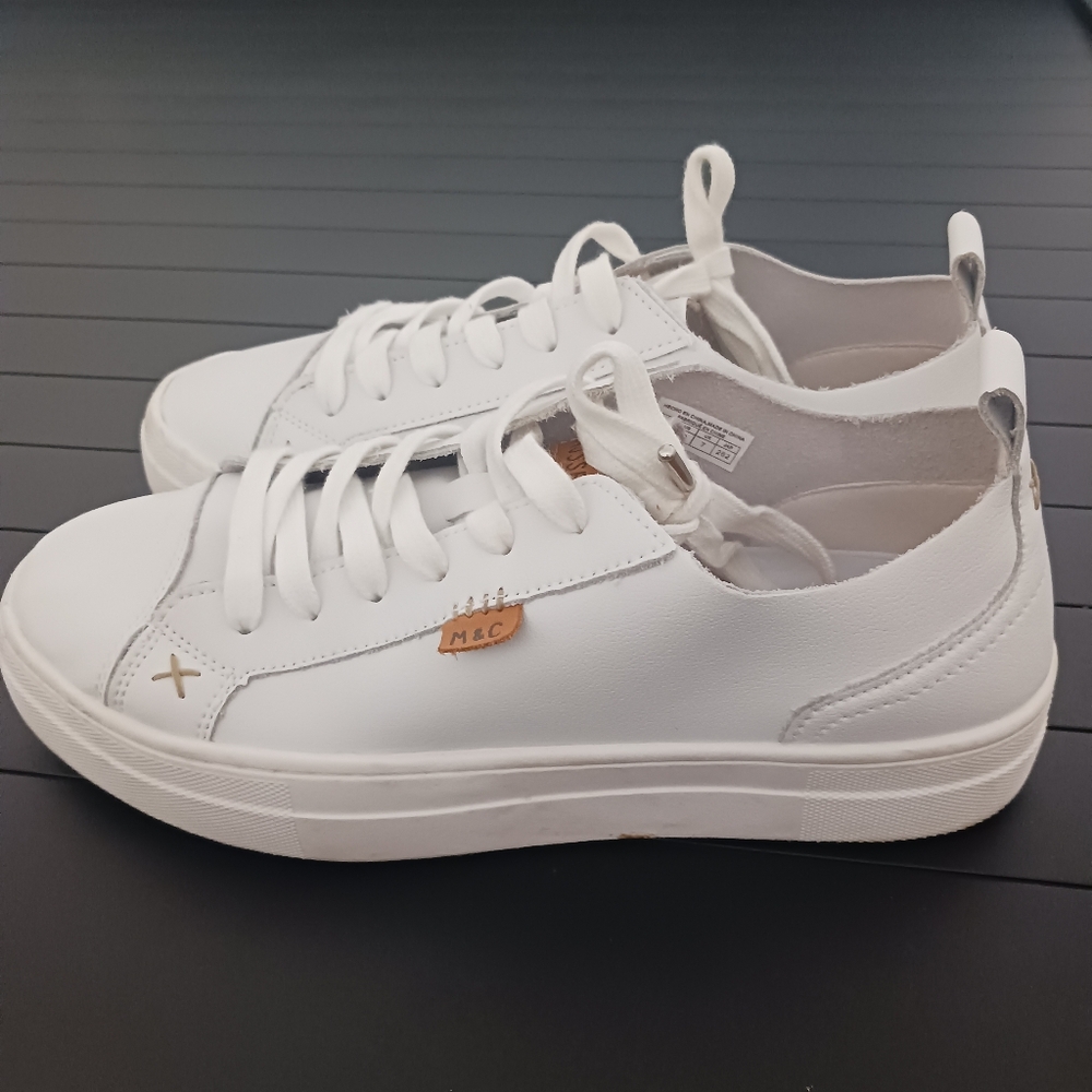 Musse & Cloud White Sneakers